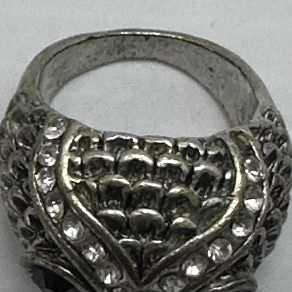 Owl Ring detailed Silver Tone Rhinestone Eyes Statement Ring Size ~5.5‎
